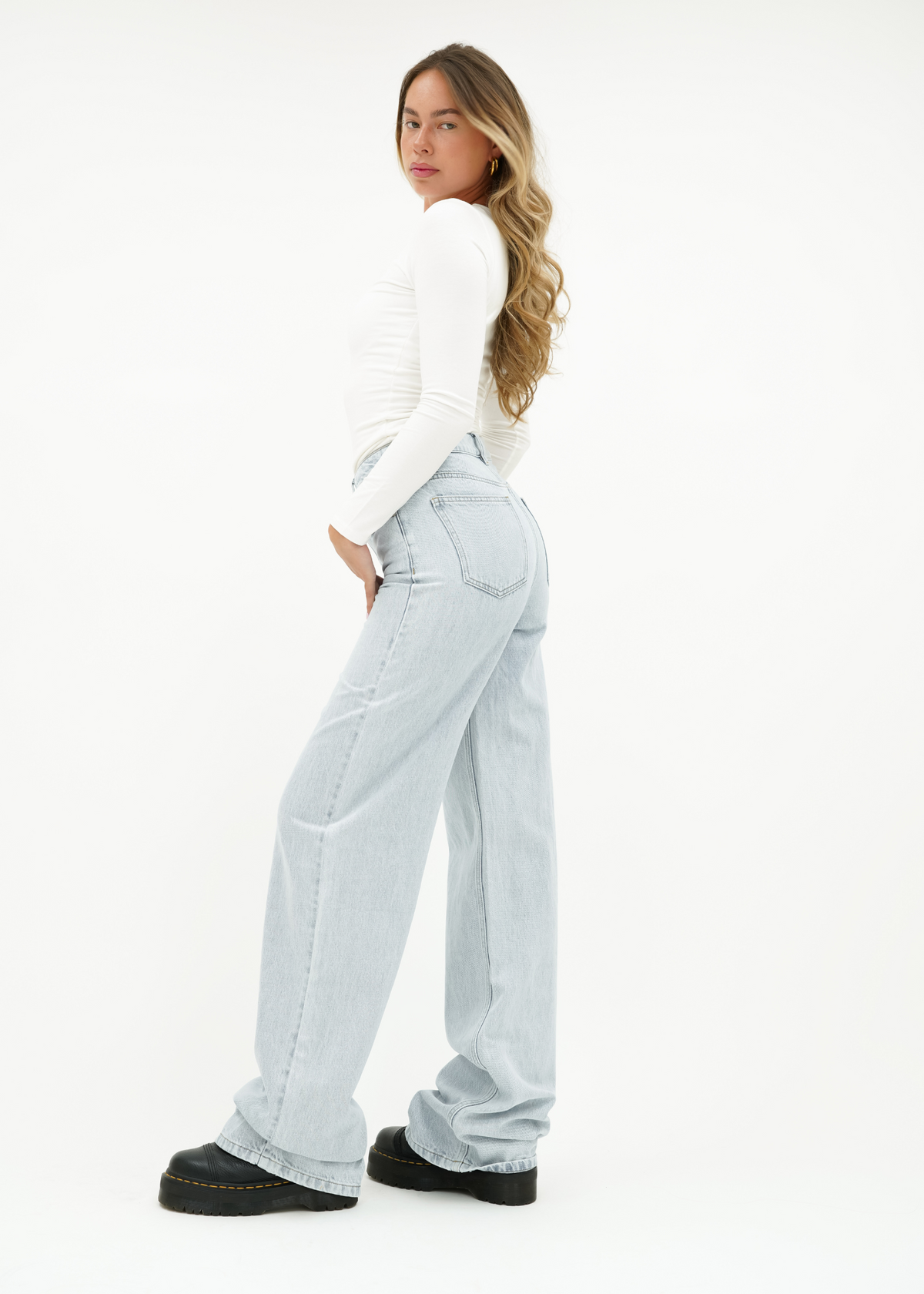 High waist super wide leg jeans light blue (tall)