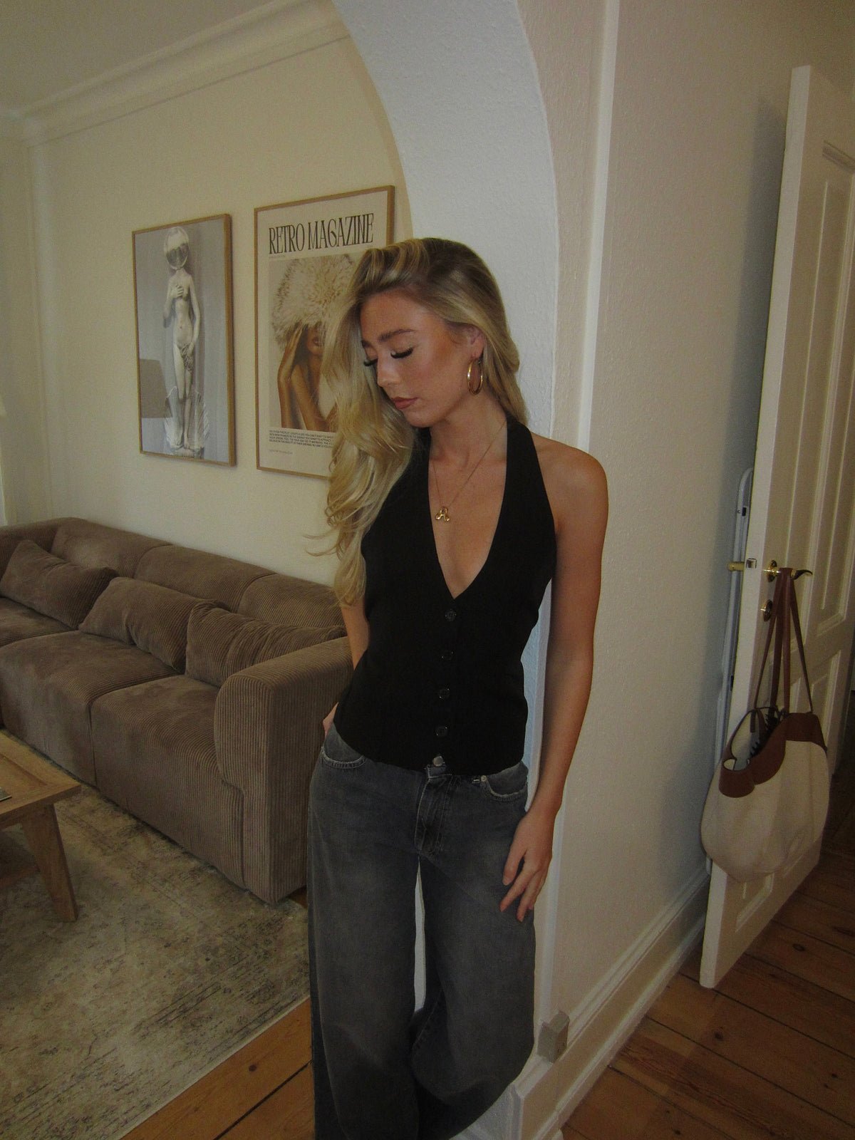 Rikke fitted vest with tie detail - Black