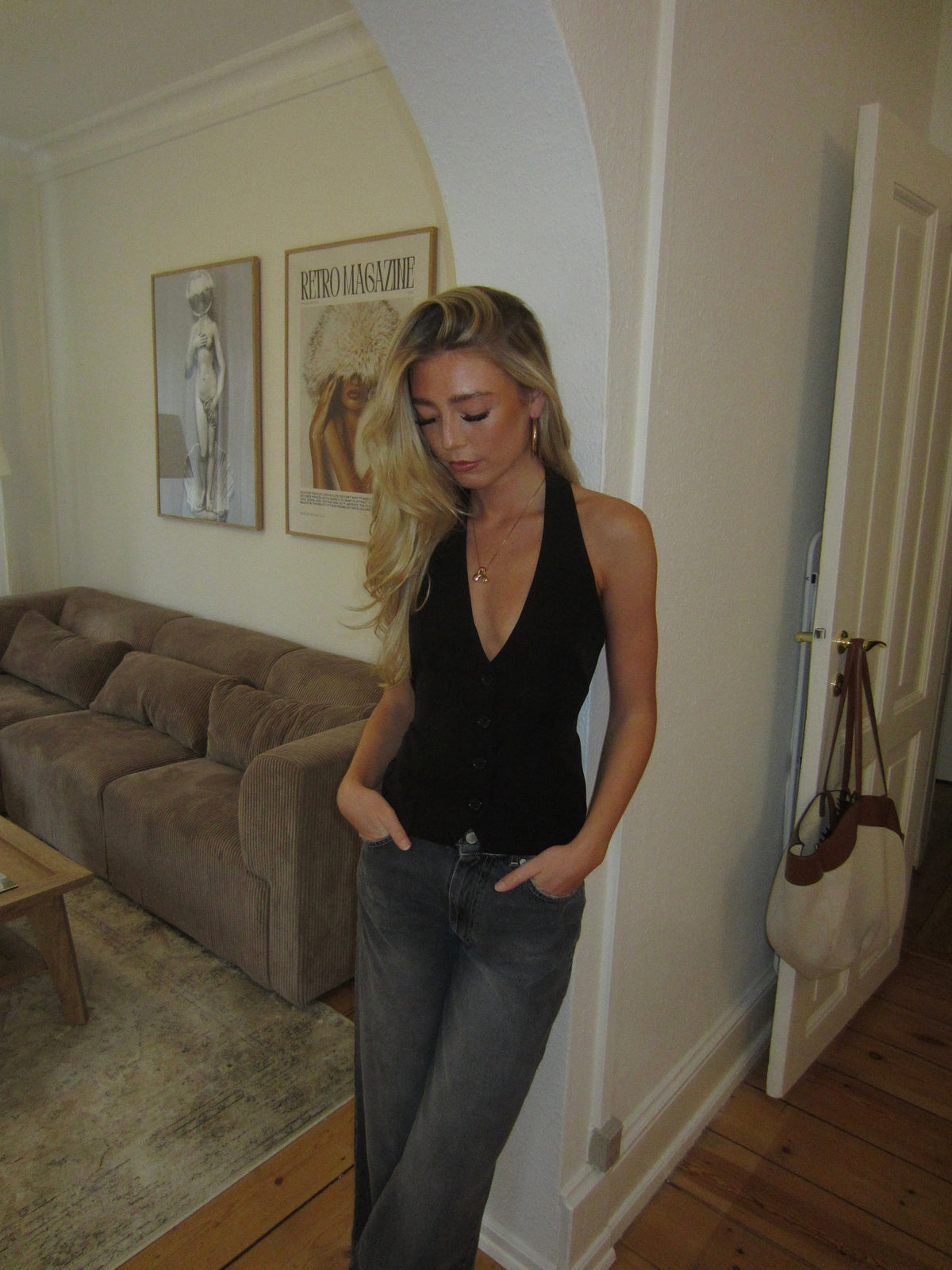 Rikke fitted vest with tie detail - Black