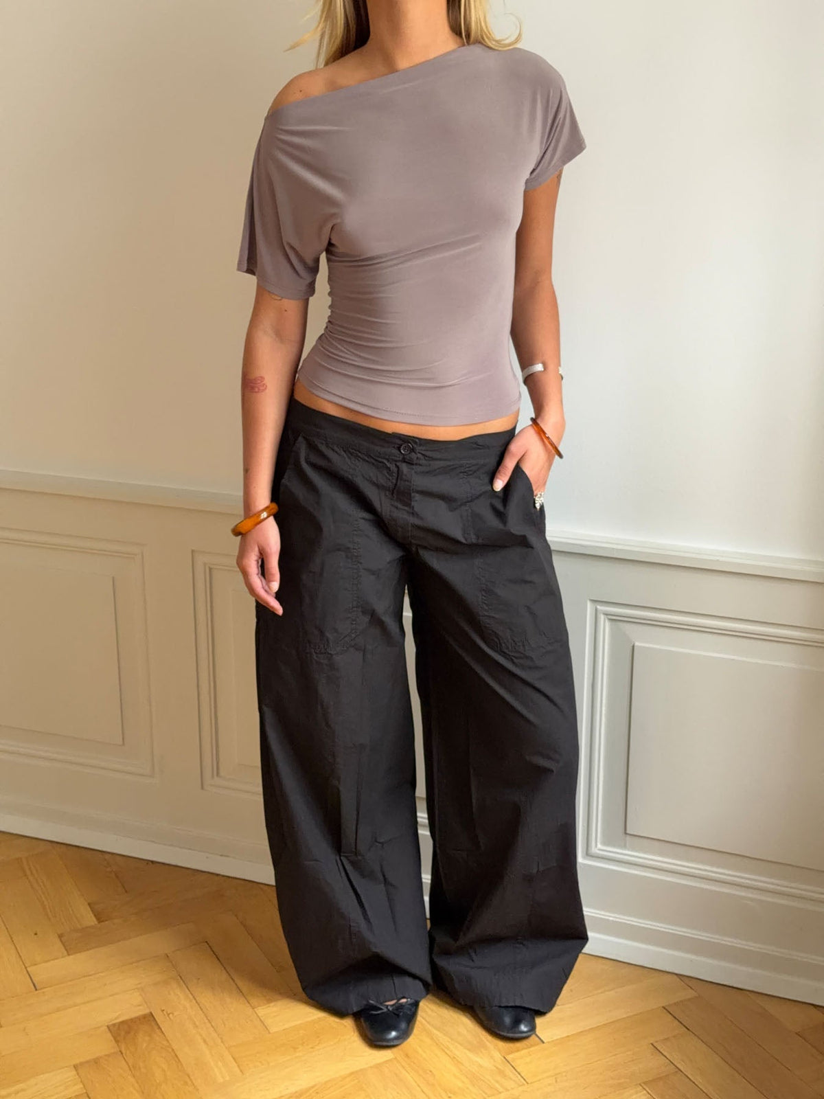 Florine fitted t-shirt – Taupe