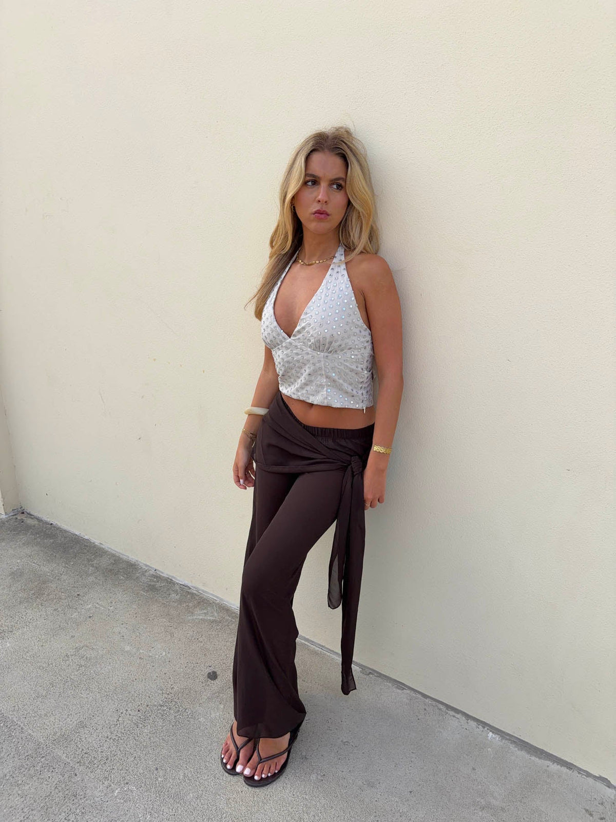 Stiney halterneck top with sequins – Beige