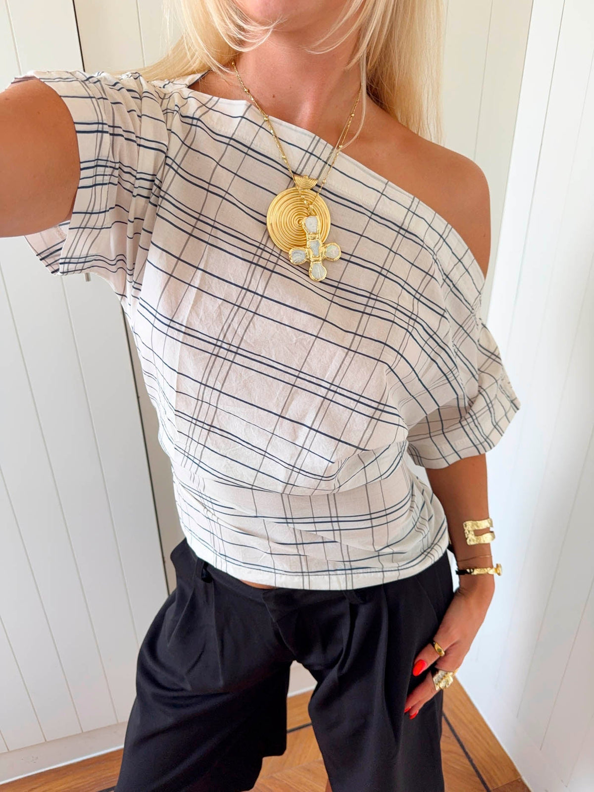 Scandivv off shoulder top with checkers - White/navy