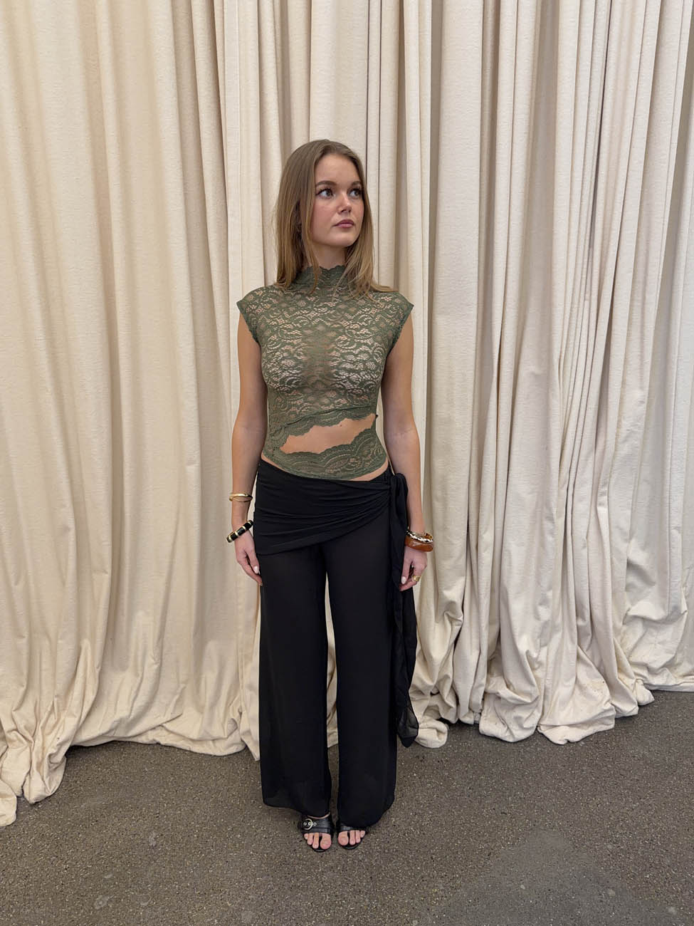 Marisole top in lace - Khaki