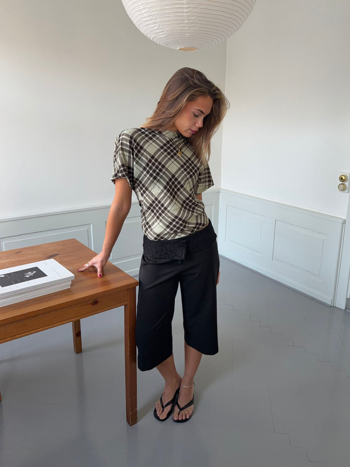 Ea checkered top with open back - Brown/green