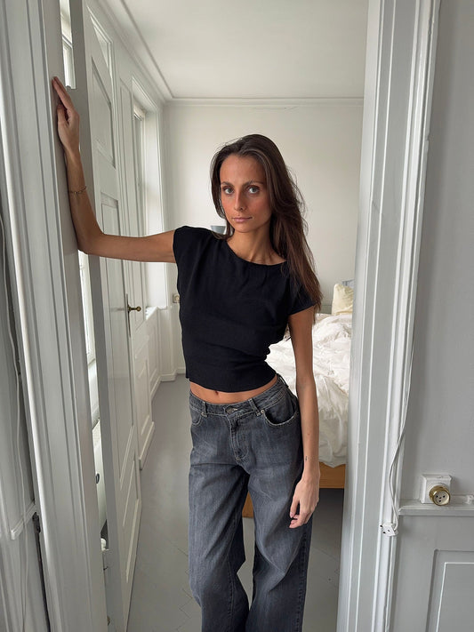 Lilu form fitting top - Black