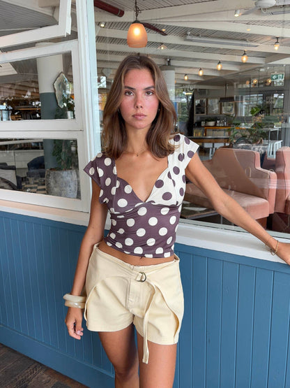 Nickeline v-neck top with polka dots - Brown/off white